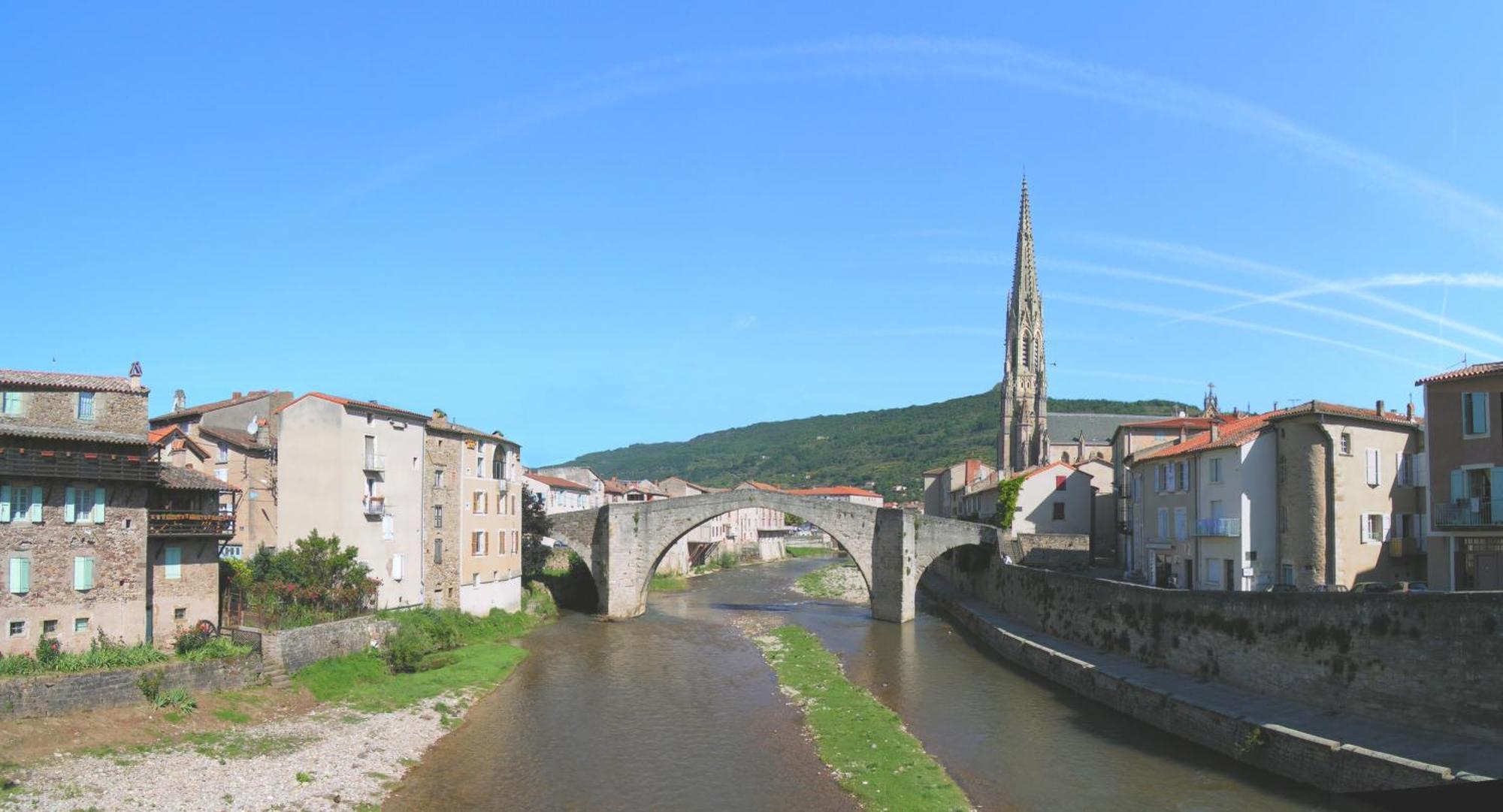 Domaine Du Vern Saint-Affrique Exteriör bild