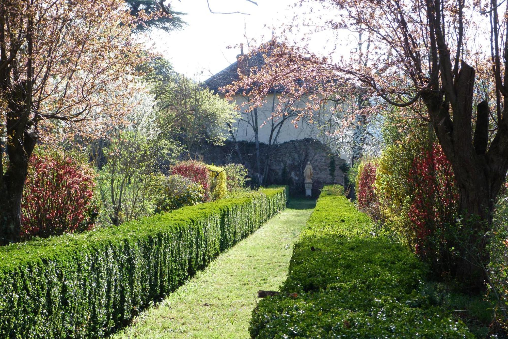 Domaine Du Vern Saint-Affrique Exteriör bild